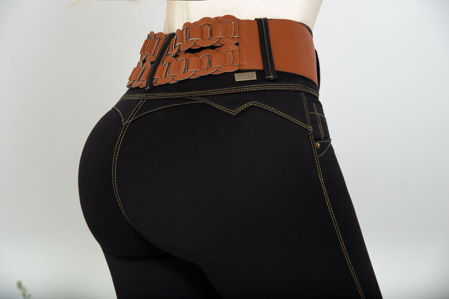 JEAN PRETINA ALTA CONTROL ABDOMEN - BOTA - NEGRO Ref 1270