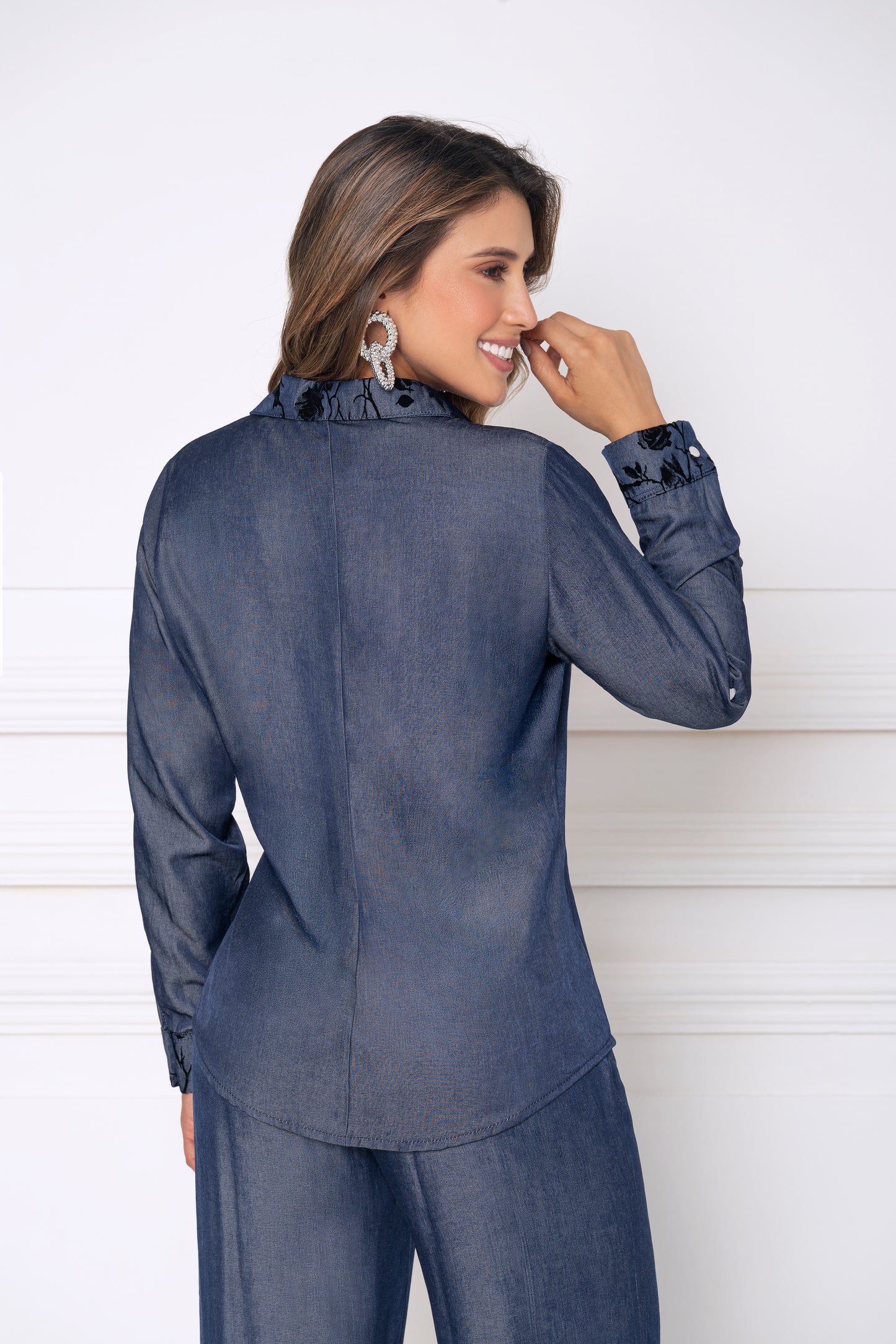 Blusa Chambray con Estampados Gamuzados Ref A-776