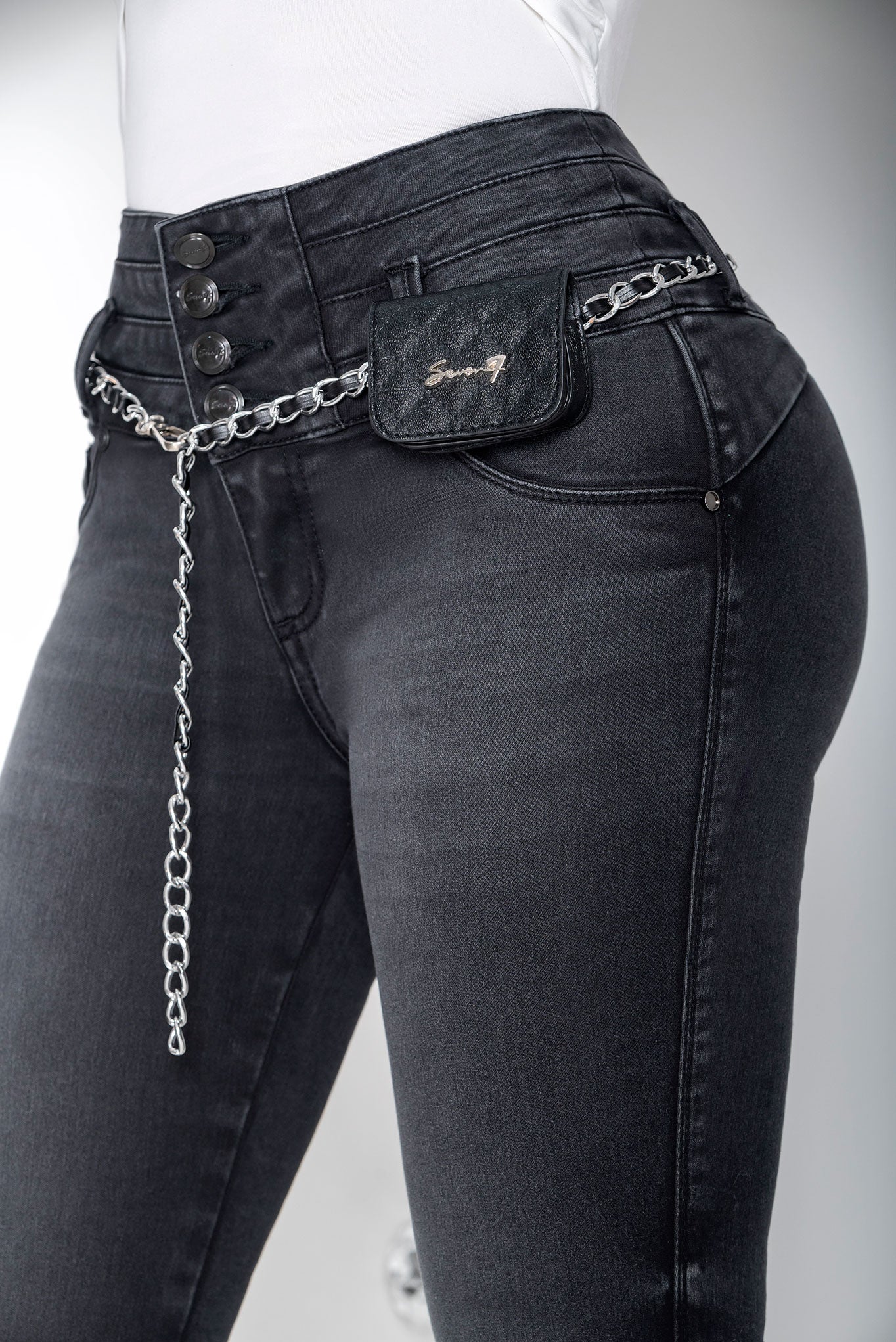 Jean Pretina Alta Control Abdomen - Bota Tubo - Gris Oscuro Ref 1598